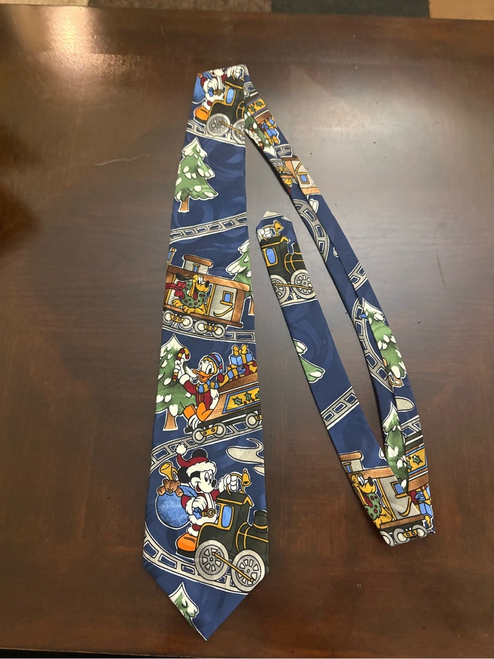 Mickey Unlimited Tie 100% Silk Disney Christmas Train Donald Pluto Mickey Tree